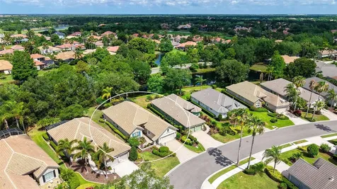 7928 Suntree Glen Bradenton FL 34202