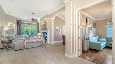 7928 Suntree Glen Bradenton FL 34202