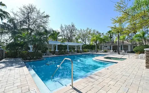 7928 Suntree Glen Bradenton FL 34202
