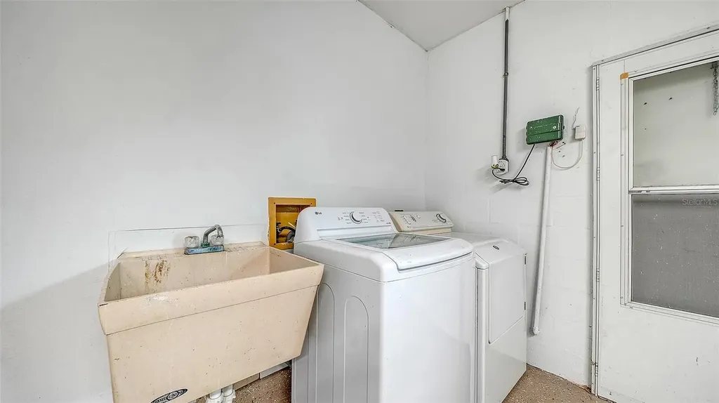 3799 Countryside Road Sarasota FL 34233