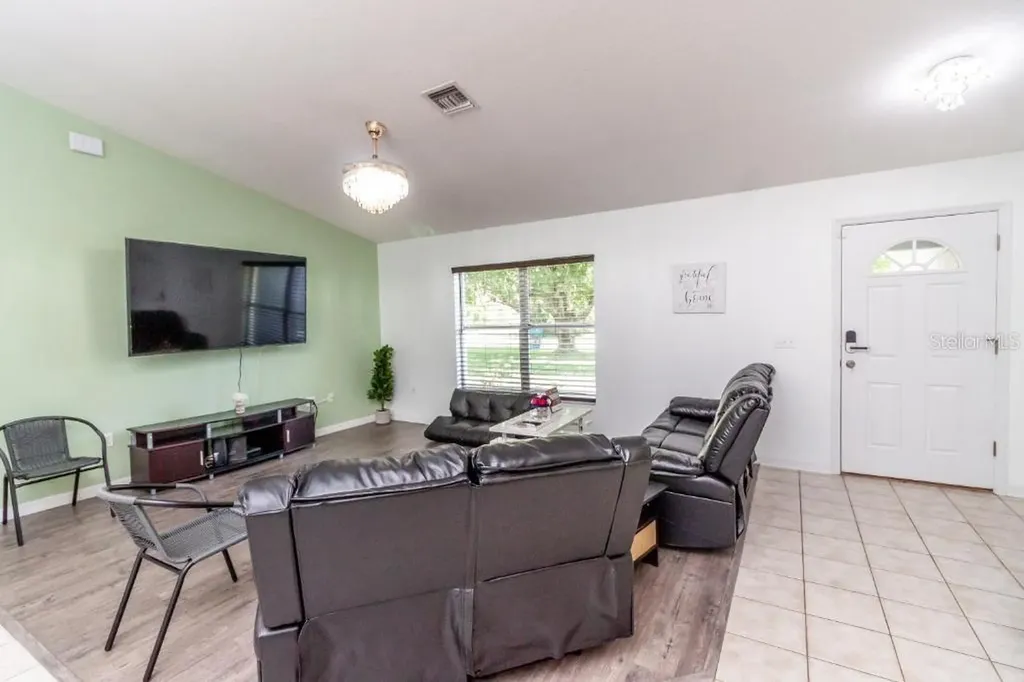 3131 Spikey Way Kissimmee FL 34744