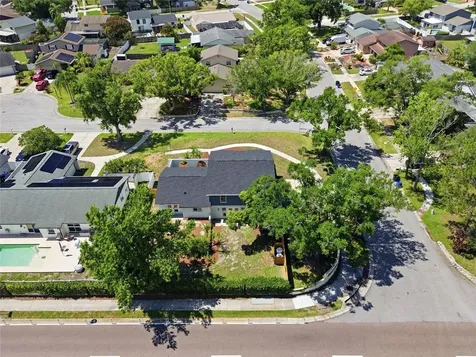 3909 Willowtree Place Tampa FL 33624