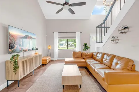 5653 Baybrook Avenue Orlando FL 32819