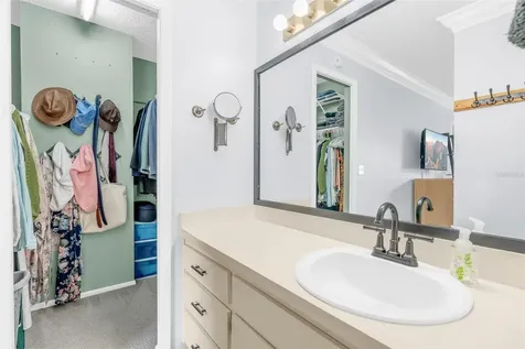 5653 Baybrook Avenue Orlando FL 32819