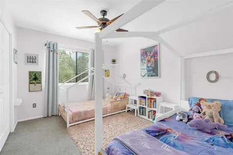5653 Baybrook Avenue Orlando FL 32819