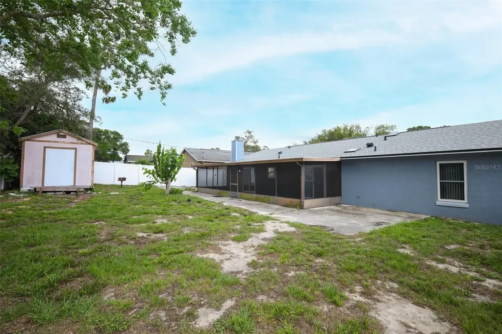 3075 Mapleshade Street Deltona FL 32738