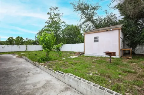 3075 Mapleshade Street Deltona FL 32738