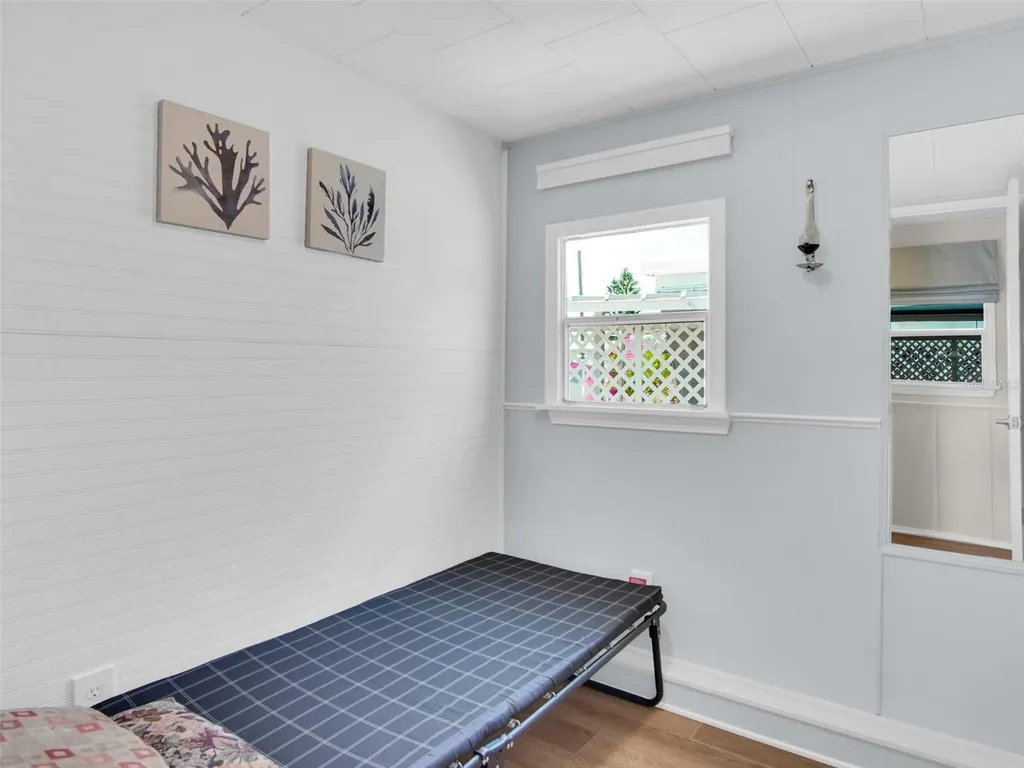 800 Chesapeake Drive Tarpon Springs FL 34689
