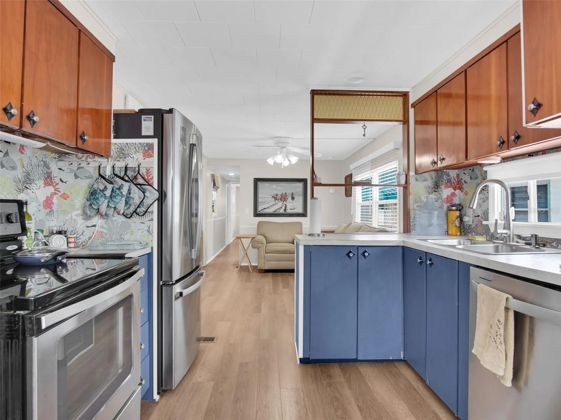 800 Chesapeake Drive Tarpon Springs FL 34689