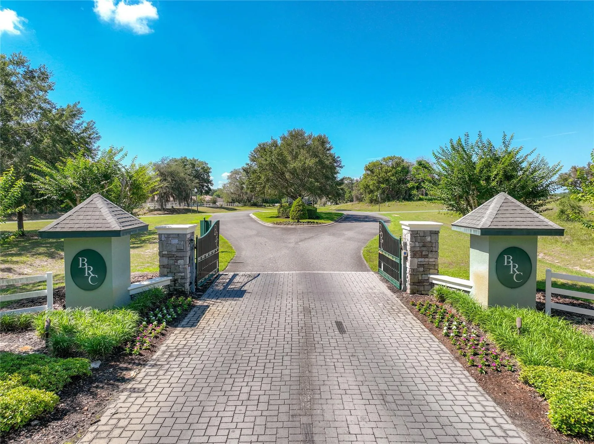Trotting Horse Lane Tavares FL 32778