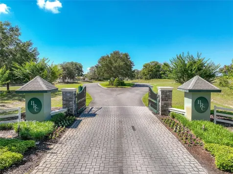 Trotting Horse Lane Tavares FL 32778