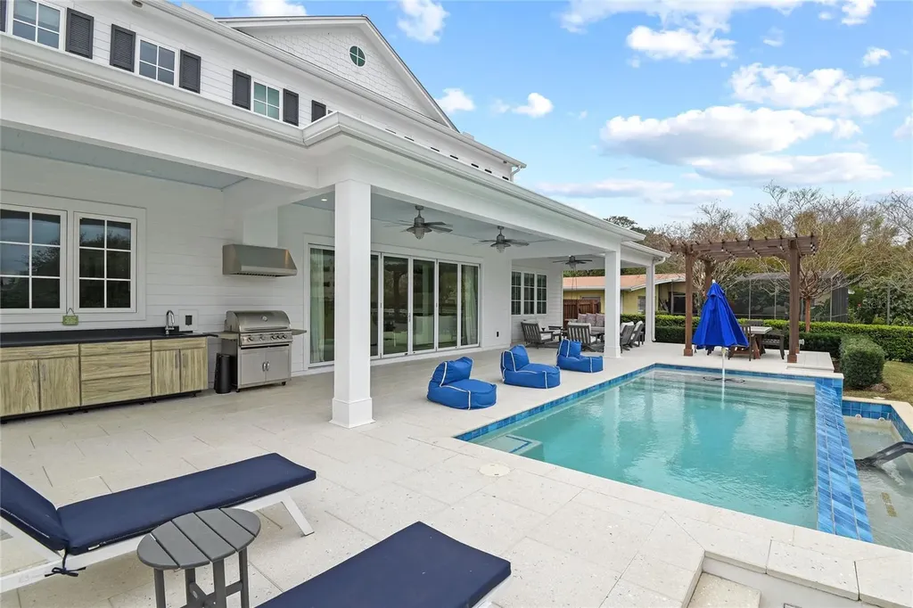 2024 Lake Drive Winter Park FL 32789