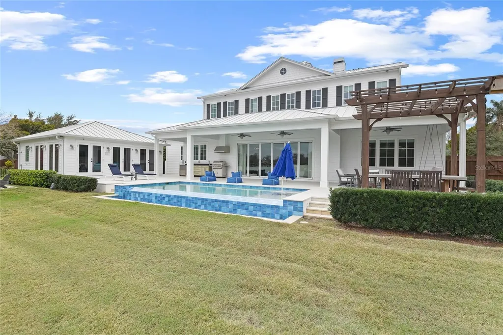 2024 Lake Drive Winter Park FL 32789