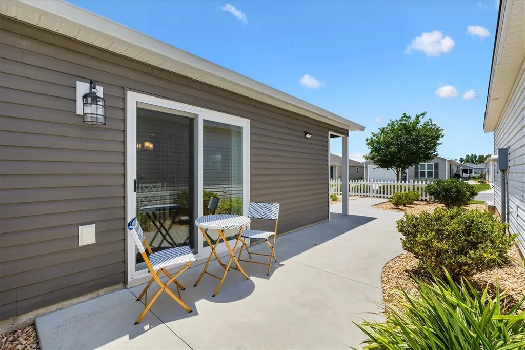 5597 Gracie Lane The Villages FL 32163