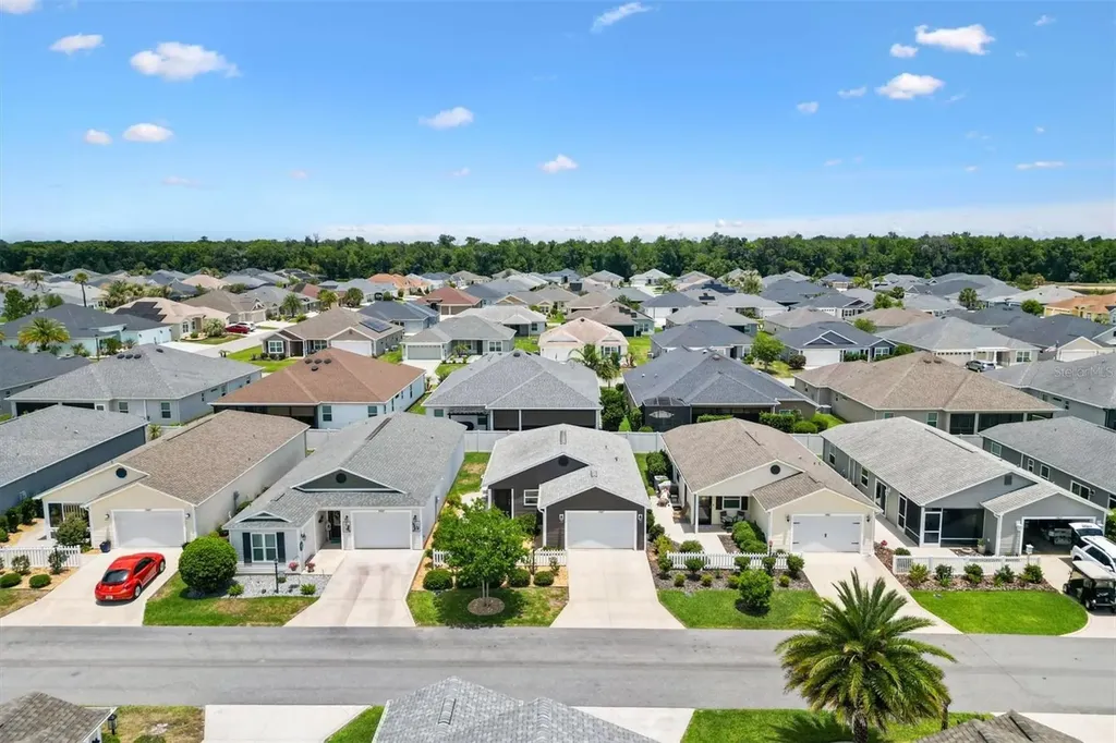 5597 Gracie Lane The Villages FL 32163
