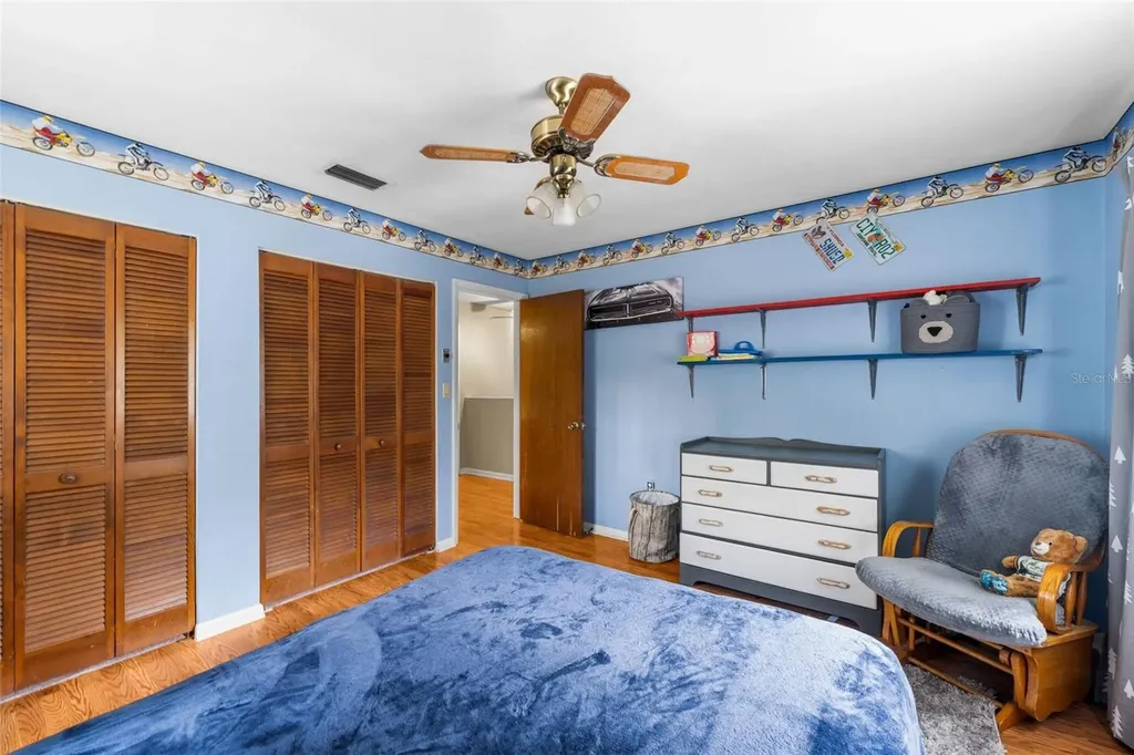 2424 NW 47th Lane Gainesville FL 32605