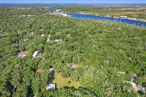 10465 W Yulee Drive Homosassa FL 34448