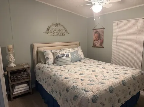 122 W Saint Annes Circle Apollo Beach FL 33572