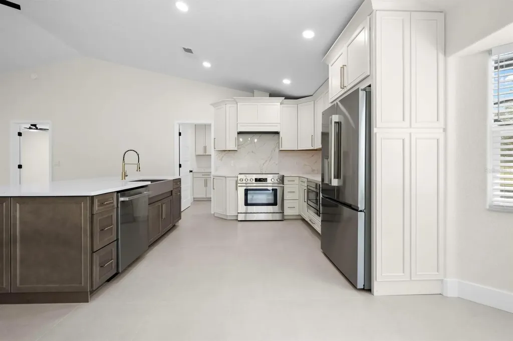 9086 Grove Road Brooksville FL 34613