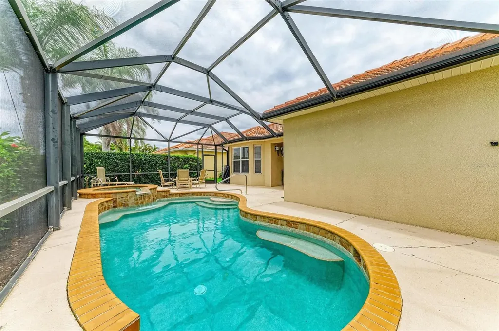 204 River Enclave Court Bradenton FL 34212