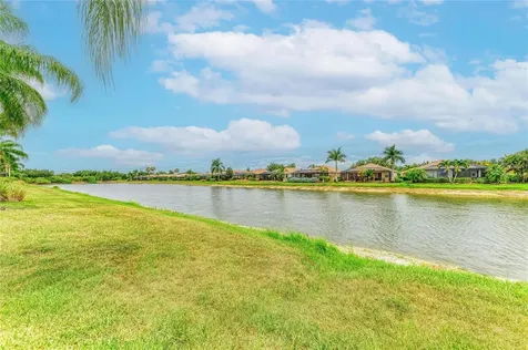 204 River Enclave Court Bradenton FL 34212