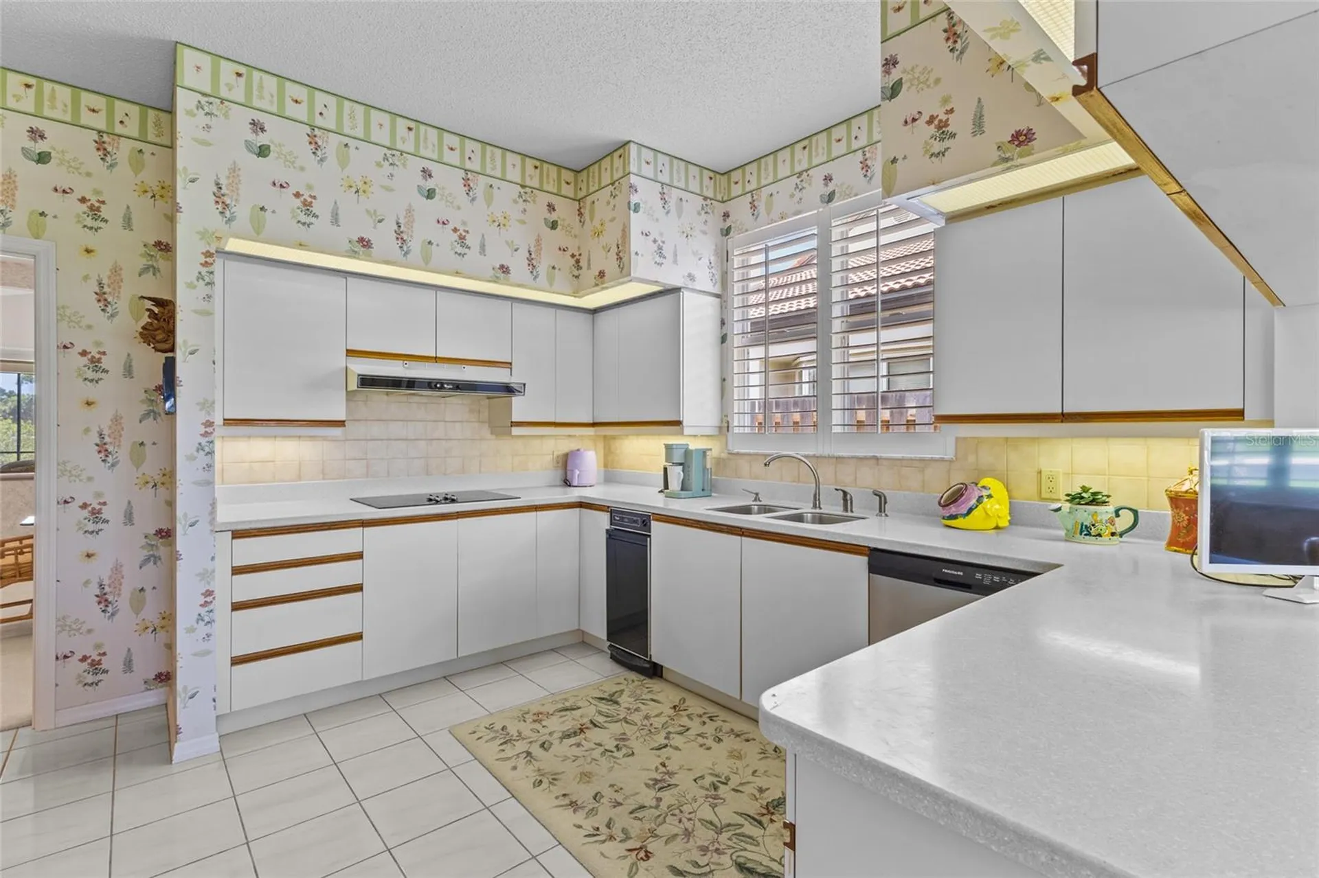 7726 Calle Facil Sarasota FL 34238
