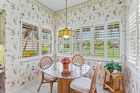 7726 Calle Facil Sarasota FL 34238