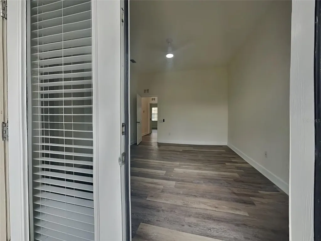 501 100th Avenue N St Petersburg FL 33702
