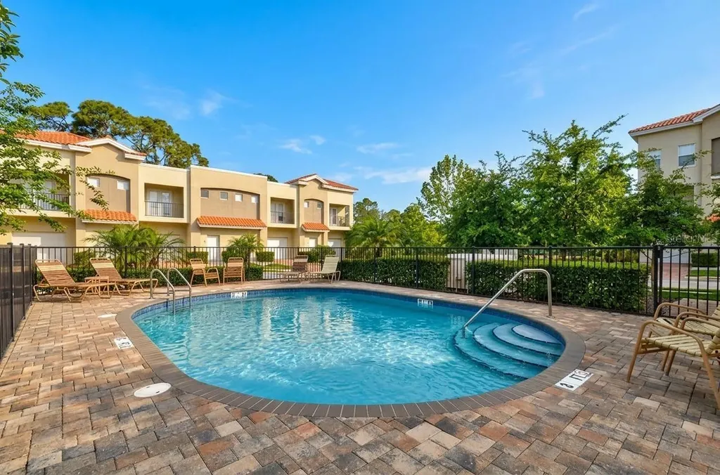 501 100th Avenue N St Petersburg FL 33702