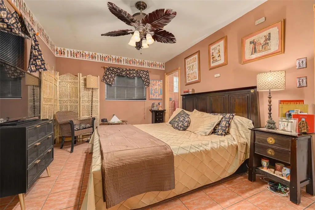 12698 81st Avenue Seminole FL 33776
