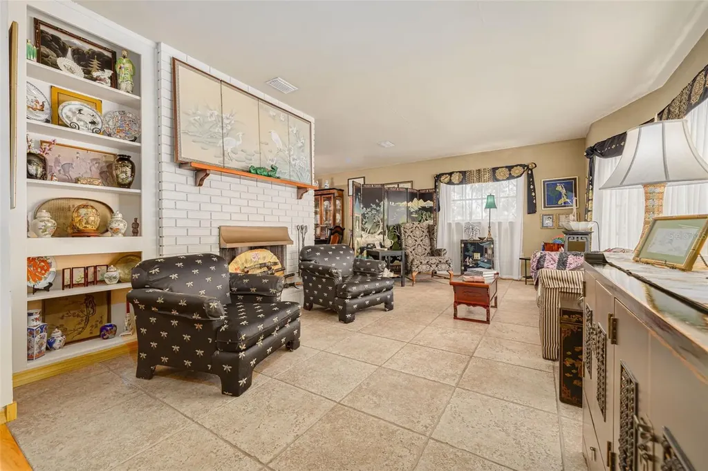 12698 81st Avenue Seminole FL 33776