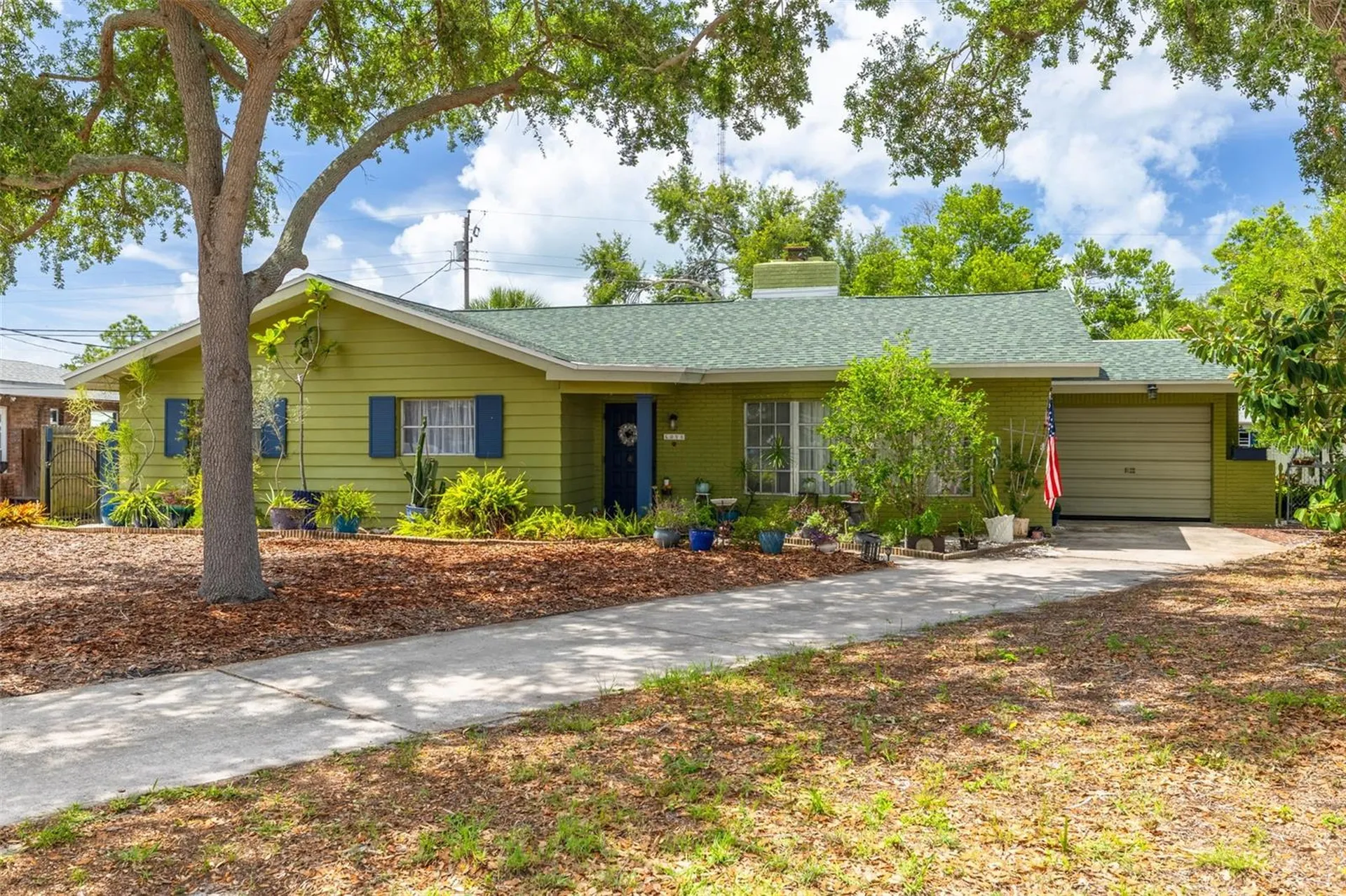12698 81st Avenue Seminole FL 33776