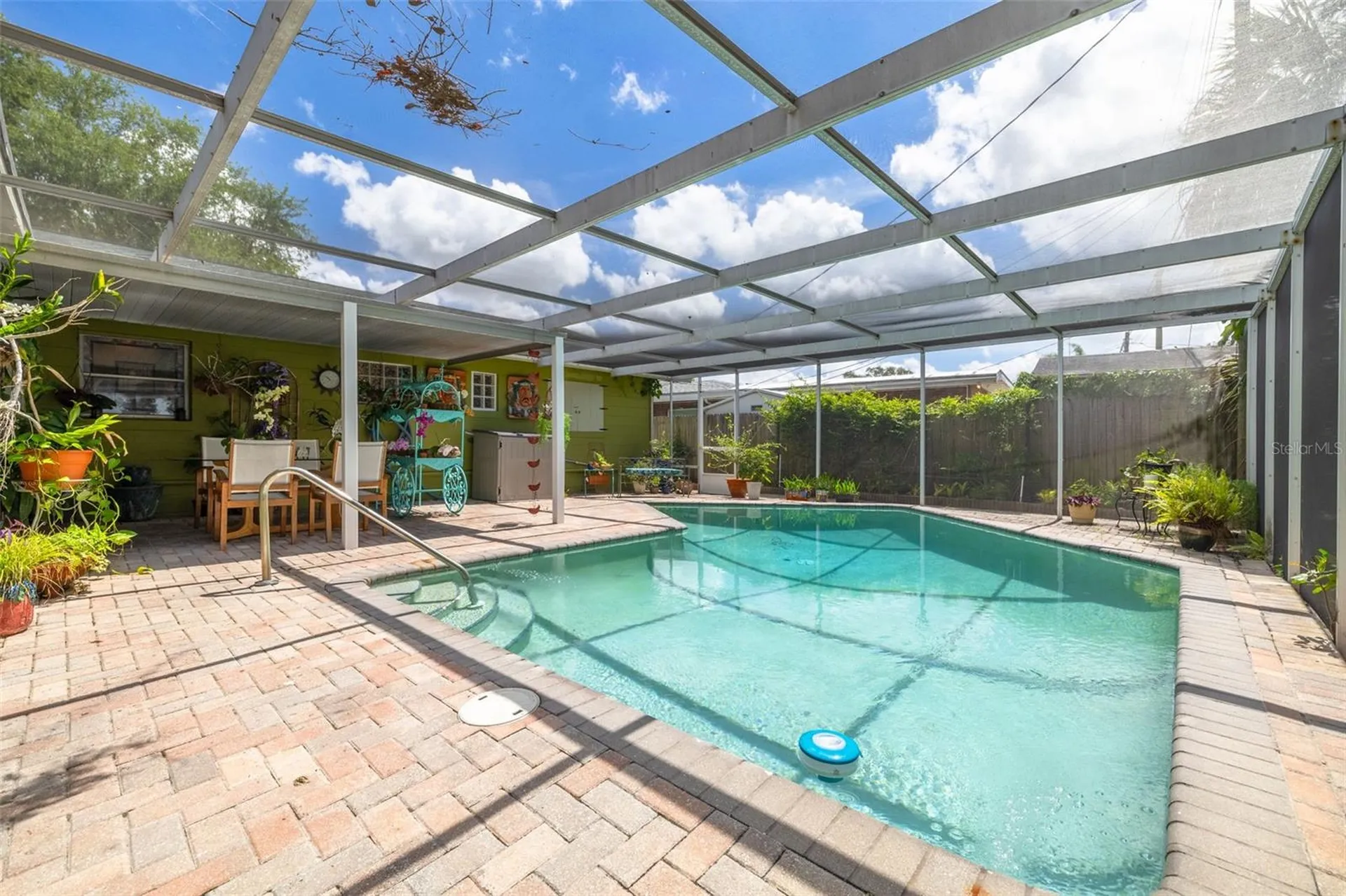 12698 81st Avenue Seminole FL 33776