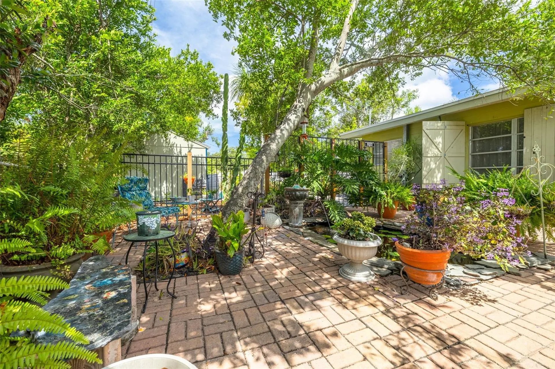 12698 81st Avenue Seminole FL 33776