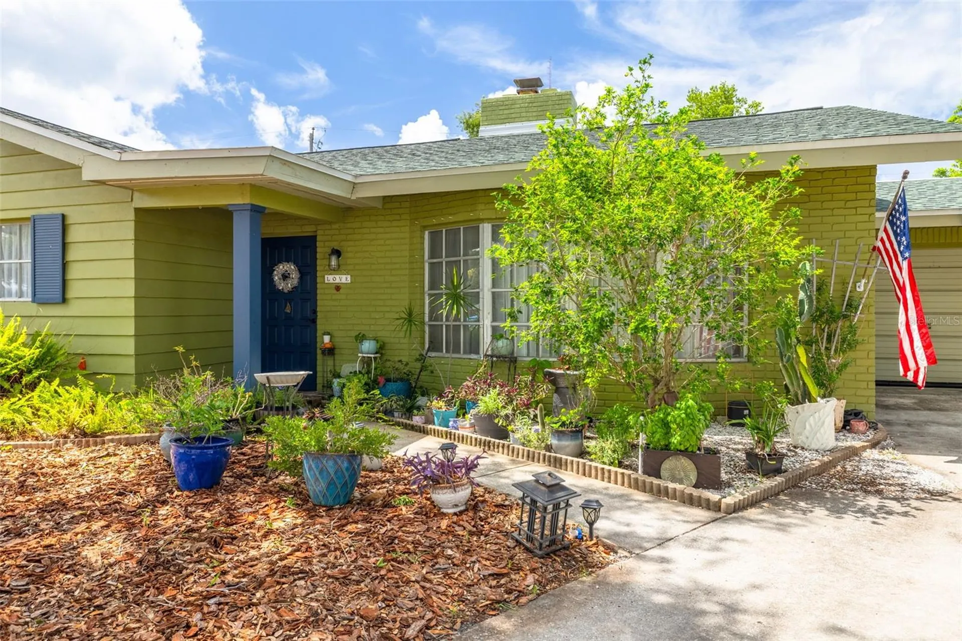 12698 81st Avenue Seminole FL 33776