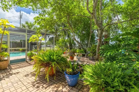12698 81st Avenue Seminole FL 33776