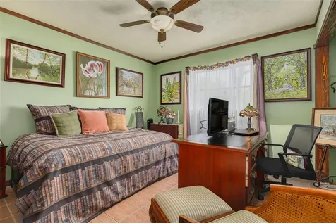 12698 81st Avenue Seminole FL 33776