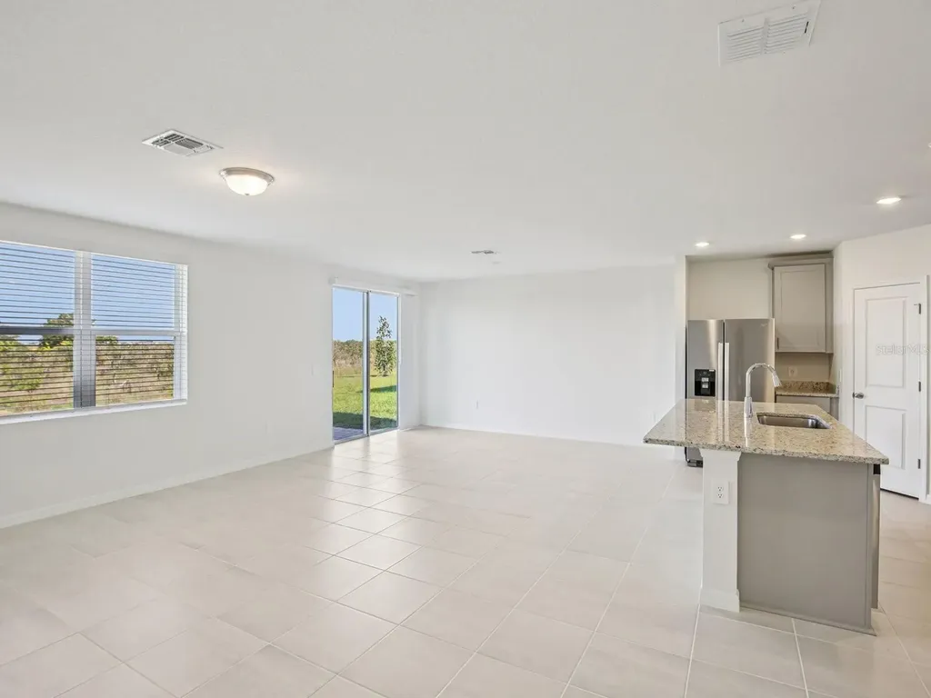 823 Sunshower Drive Lady Lake FL 32159