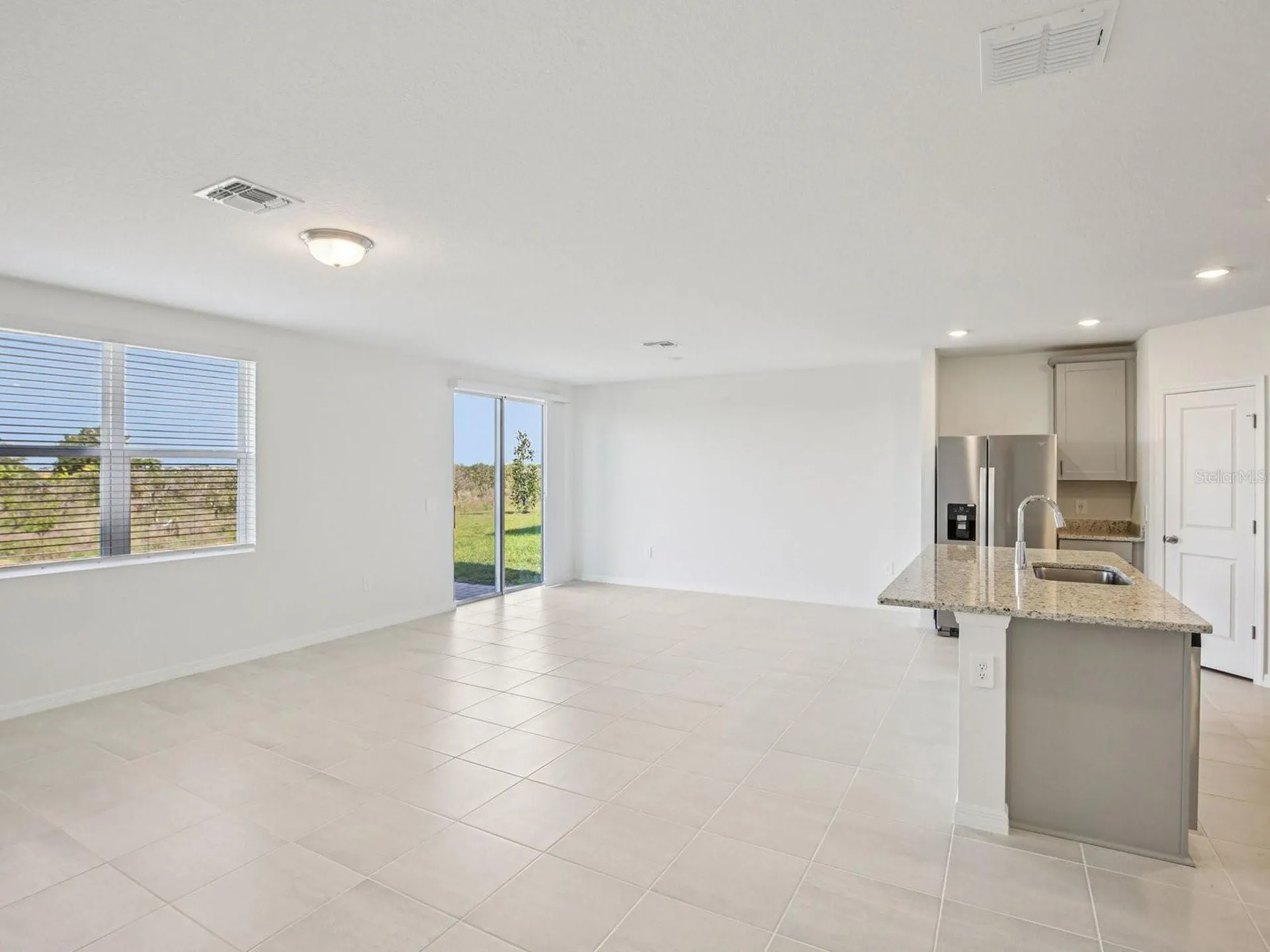 823 Sunshower Drive Lady Lake FL 32159