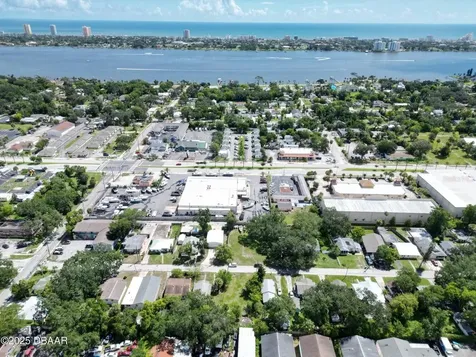 724 State Avenue Daytona Beach FL 32117