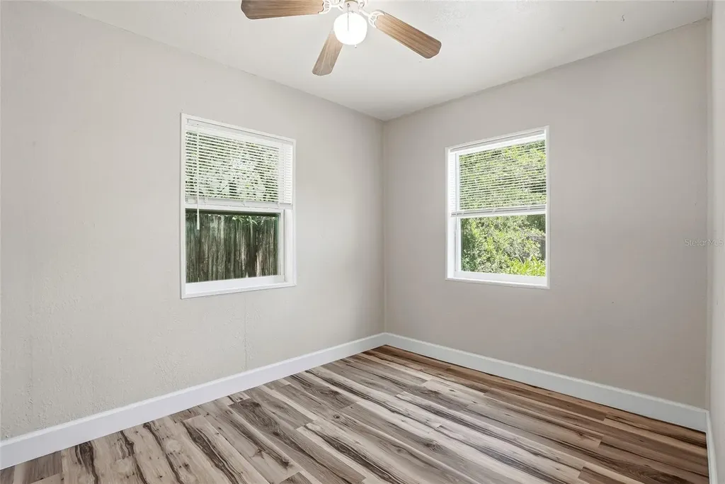 8403 N 46th Street Tampa FL 33617