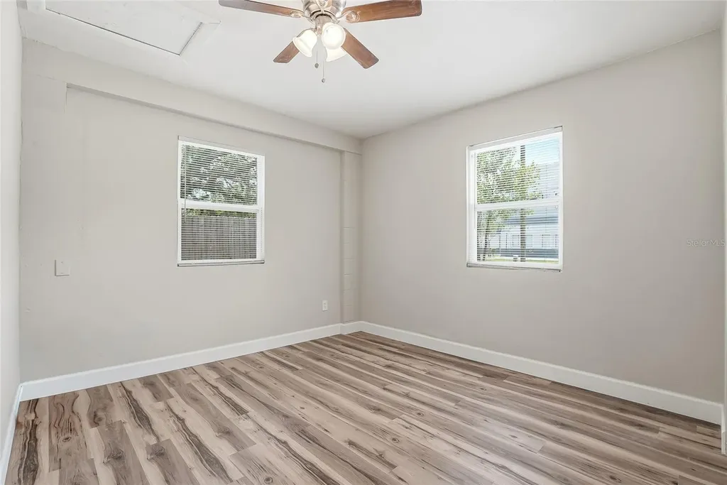 8403 N 46th Street Tampa FL 33617