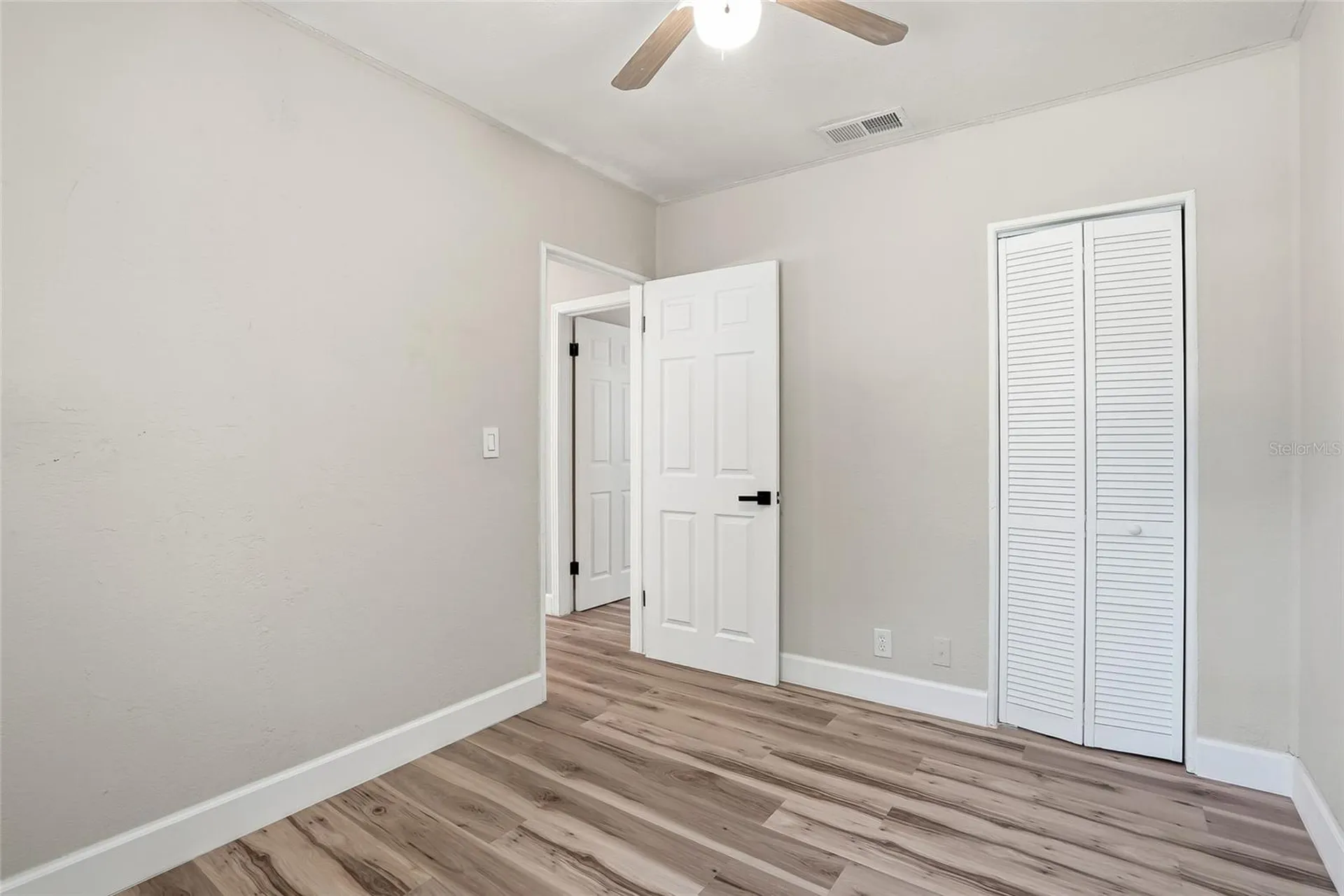 8403 N 46th Street Tampa FL 33617