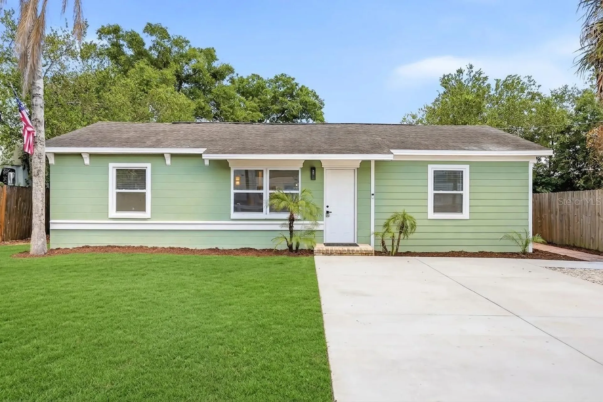 8403 N 46th Street Tampa FL 33617