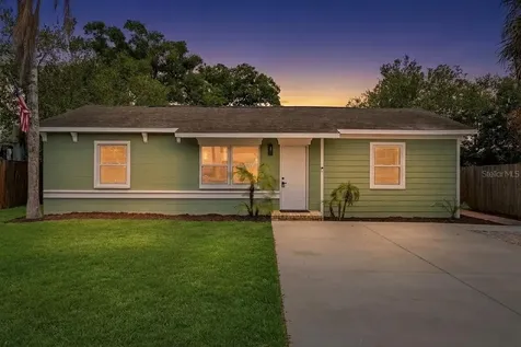 8403 N 46th Street Tampa FL 33617