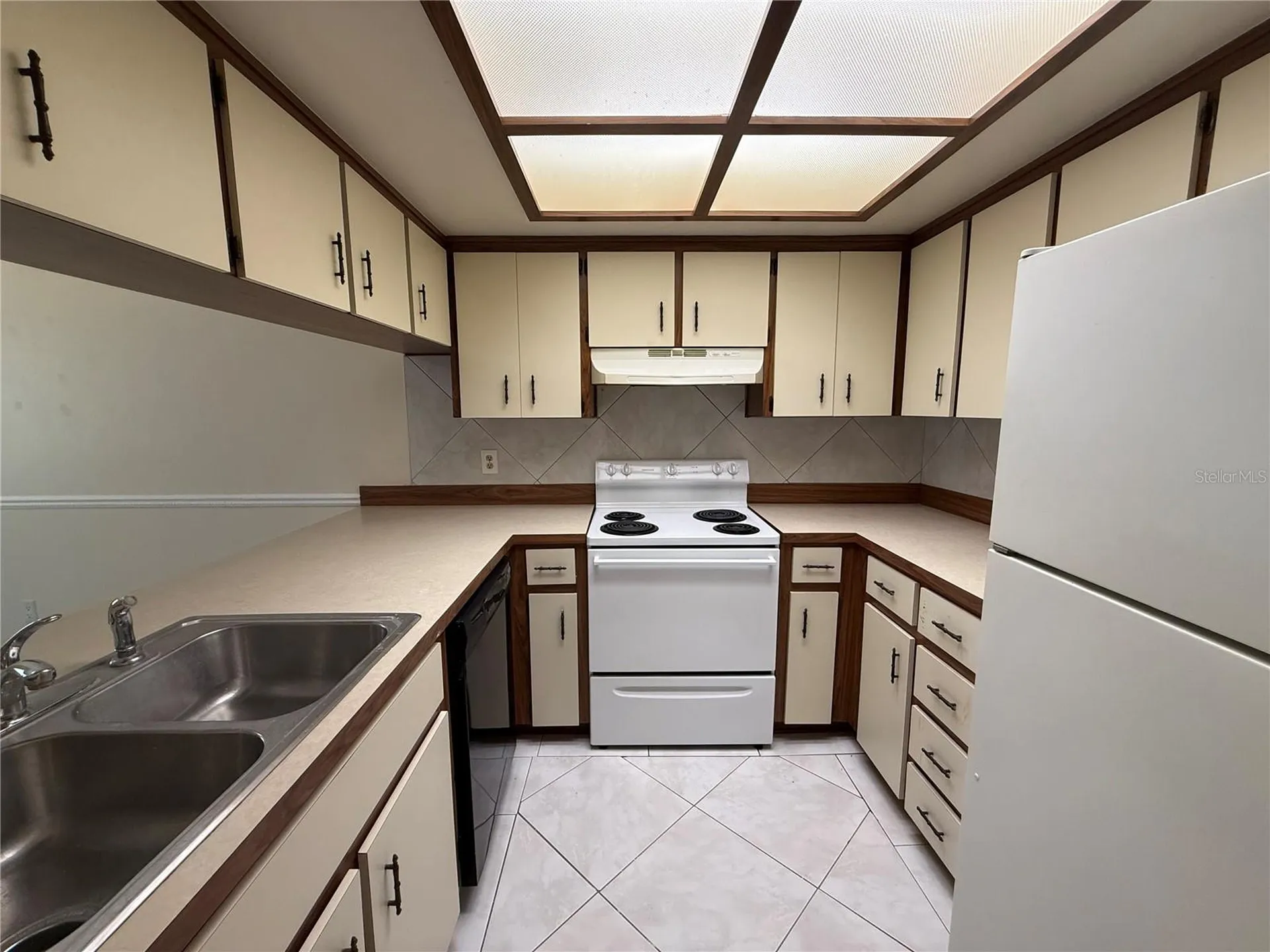 5130 70th Place N Pinellas Park FL 33781