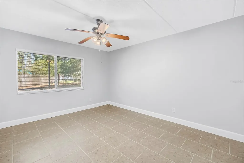 4435 1st Street NE St Petersburg FL 33703