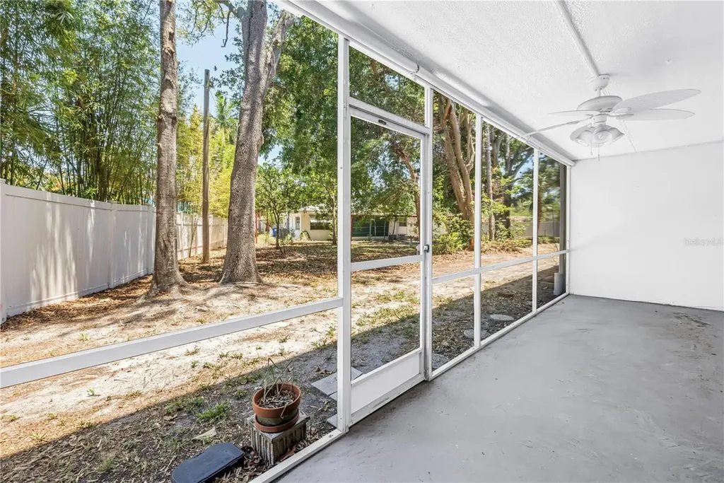4435 1st Street NE St Petersburg FL 33703
