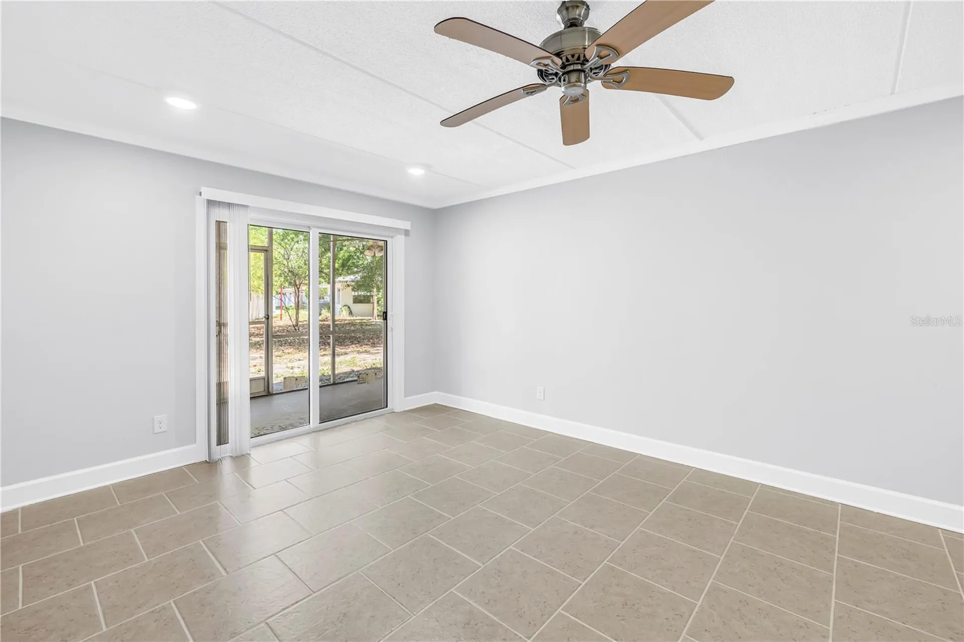 4435 1st Street NE St Petersburg FL 33703