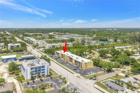 4435 1ST Street NE St Petersburg FL 33703